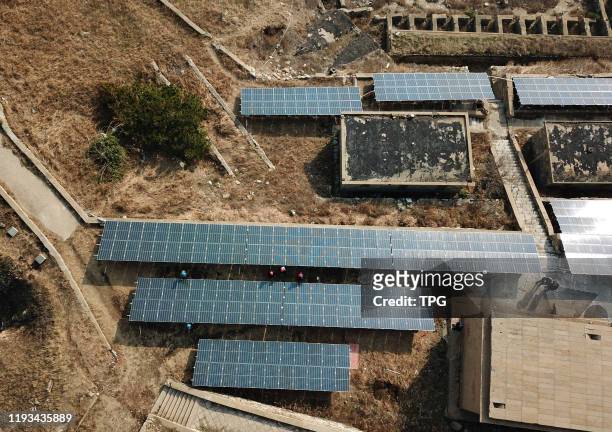 The microgrid officially built and began trial operation at the outpost of the Yellow Sea on 12th January, 2020 in Lianyungang,Jiangsu,China.
