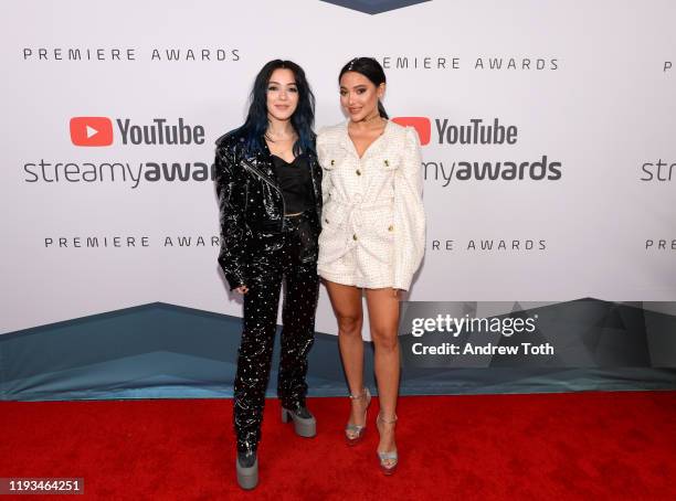 Niki DeMartino and Gabi DeMartino attend the 2019 Streamys Premiere Awards at The Broad Stage on December 11, 2019 in Santa Monica, California.