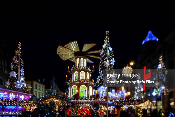 christmas market - wroclaw christmas market stock-fotos und bilder
