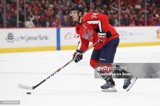 Boston Bruins v Washington Capitals, Nachrichtenfoto