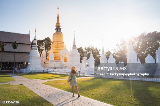 travel in chiangmai - chiang mai province stock pictures, royalty-free photos & images