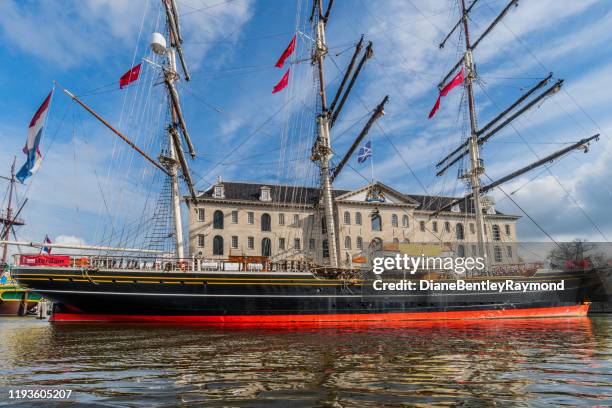 amsterdam maritime museum and "amsterdam ship" - amstel stock pictures, royalty-free photos & images
