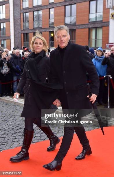 Joerg Pilawa and his wife Irina Pilawa during the memorial service for Jan Fedder at Hamburger Michel on January 14, 2020 in Hamburg, Germany. German...