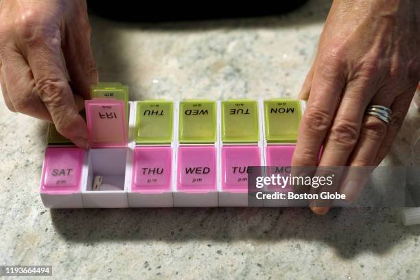 Emeford Injection 228 Arthritis Injection Stock Photos, High-Res Pictures, and Images ...