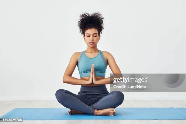 contentment comes when you find your zen - namaste yoga stock pictures, royalty-free photos & images