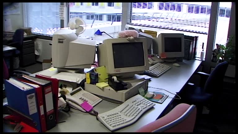 Computerbs 1999 1,474 Vintage Computer On Desk Stock Videos, Footage, & 4K Video Clips ...
