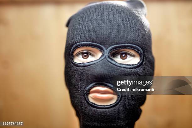 balaclava on the mannequin dummy head - skimaske stock-fotos und bilder