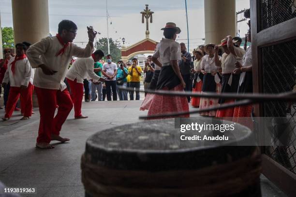 Pinabuan Ritual 25 Bauan Batangas Stock Photos, High-Res Pictures, and Images - Getty ...
