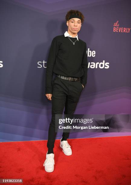 Larray Photos and Premium High Res Pictures - Getty Images