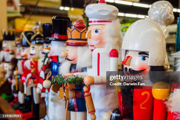 nutcracker figurines - nutcracker stock pictures, royalty-free photos & images