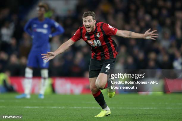 Dan Gosling of Bournemouth celebrates after he thinks VAR has awarded his winning goal but is officially confirmed moments later during the Premier...