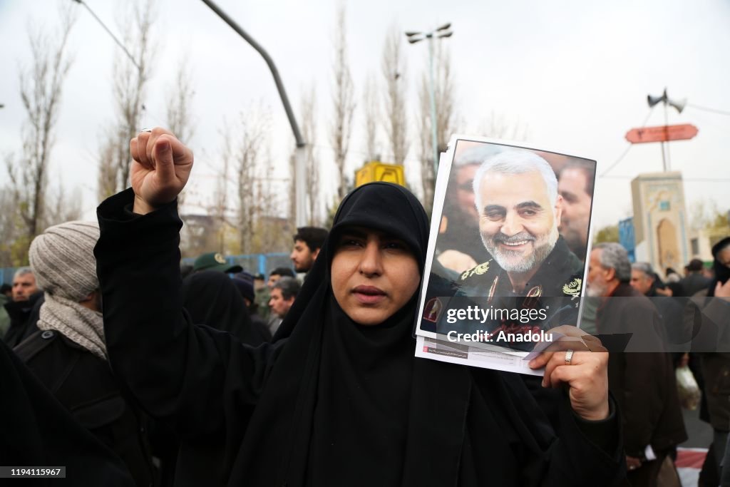 Regime Supporters protest against U.S. in Iran