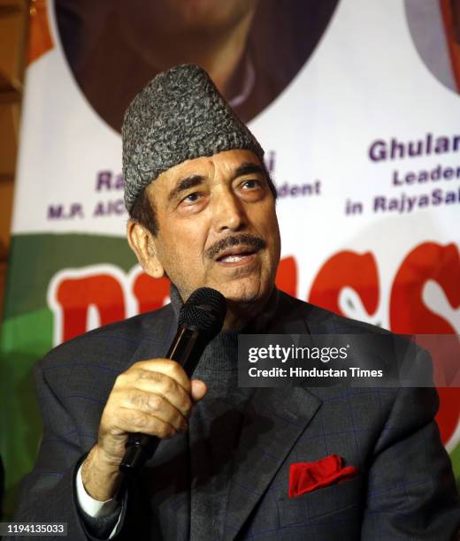 Senior Congress leader Ghulam Nabi Azad with AICC General Secretary Ambika Soni addresses a press conference, on January 17, 2020 in Jammu, India....