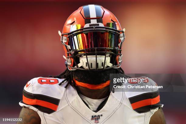 Defensive tackle Sheldon Richardson of the Cleveland Browns warms up before the NFL game against the Arizona Cardinals at State Farm Stadium on...