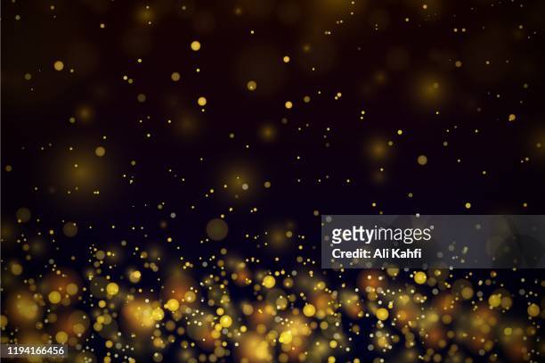 illustrations, cliparts, dessins animés et icônes de les points d'étoiles d'or dispersent le fond de confetti de texture - bottes couleur or