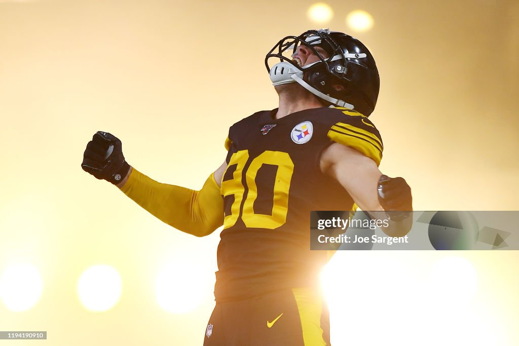 Buffalo Bills v Pittsburgh Steelers