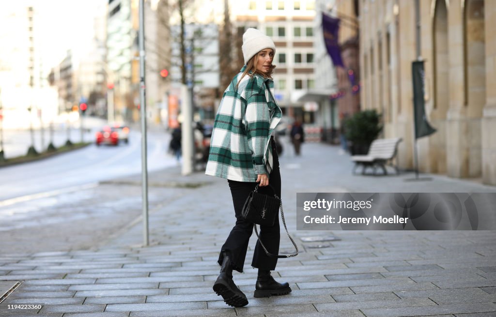 Street Style - Hamburg - December 15, 2019