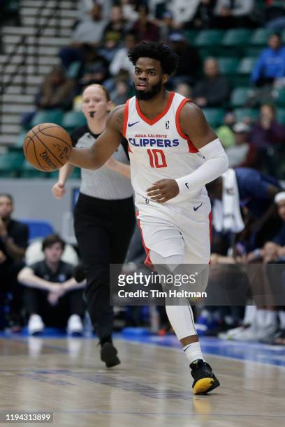 Derrick Walton Jr. #10 of the Agua Caliente Clippers dribbles up court during the first quarter against the Texas Legends on January 14, 2020 at...