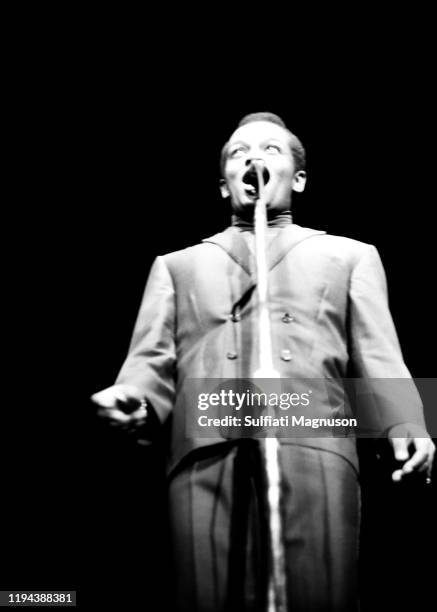 Lou Rawls, an award winning R&B-soul vocalist, was performed on the opening night at The Monterey International Pop Festival.