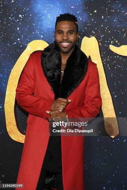 Jason Derulo attends the world premiere of "Cats" at Alice Tully Hall, Lincoln Center on December 16, 2019 in New York City.