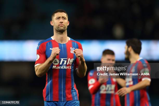 Gary Cahill of Crystal Palace celebrates at full time of the Premier League match between Manchester City and Crystal Palace at Etihad Stadium on...