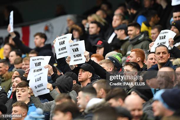 Anti Var Signes Var Photos and Premium High Res Pictures - Getty Images