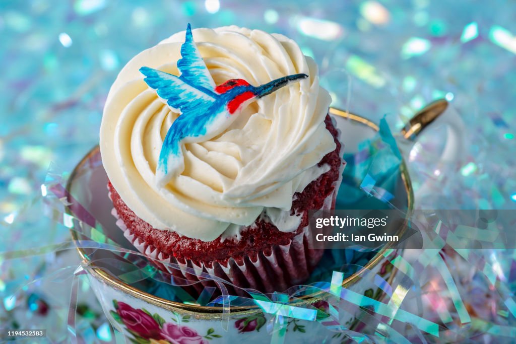 Hummingbird Cupcake