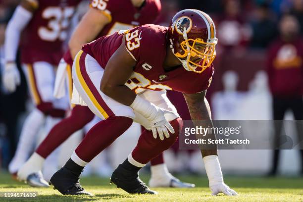 Jonathan Allen of the Washington Redskins lines up against the Philadelphia Eagles during the first half at FedExField on December 15, 2019 in...