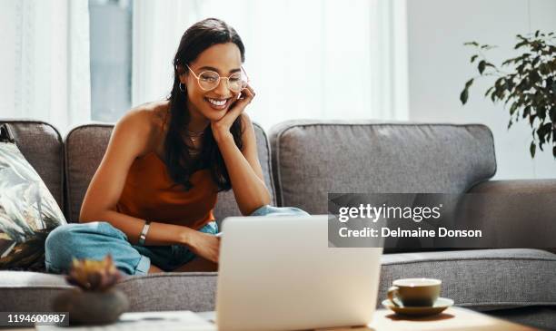 sofa time is for movie marathons - free download photo stock pictures, royalty-free photos & images