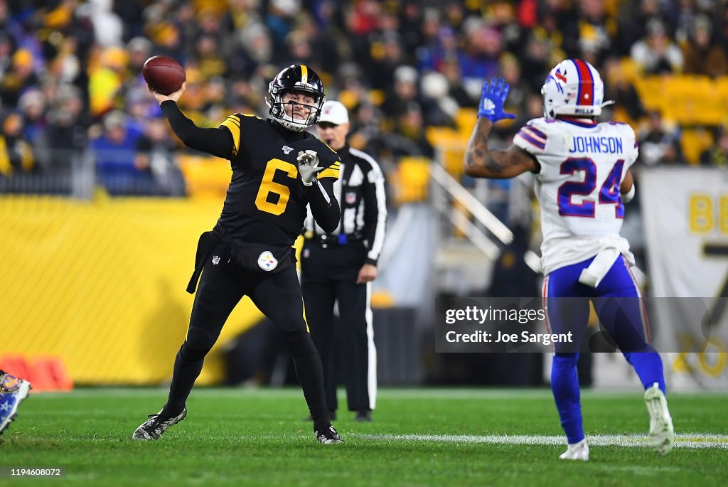 Buffalo Bills v Pittsburgh Steelers