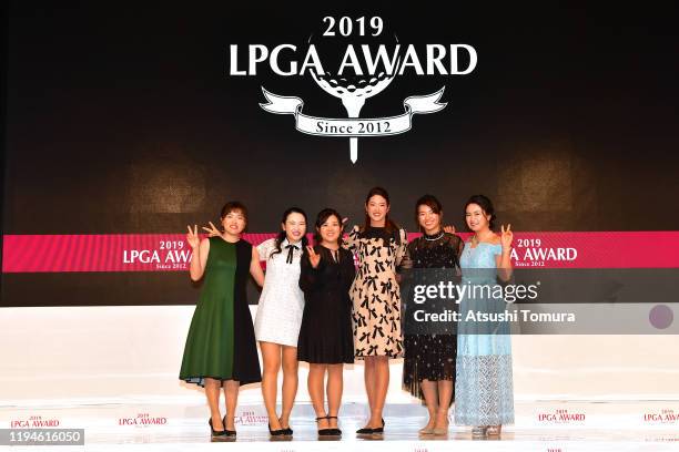 Minami Katsu, Sakura Koiwai, Saki Asai, Erika Hara, Hinako Shibuno and Yui Kawamoto pose during the LPGA Awards on December 18, 2019 in Tokyo, Japan.