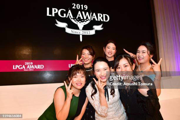 Minami Katsu, Sakura Koiwai, Saki Asai, Erika Hara, Hinako Shibuno and Yui Kawamoto pose during the LPGA Awards on December 18, 2019 in Tokyo, Japan.