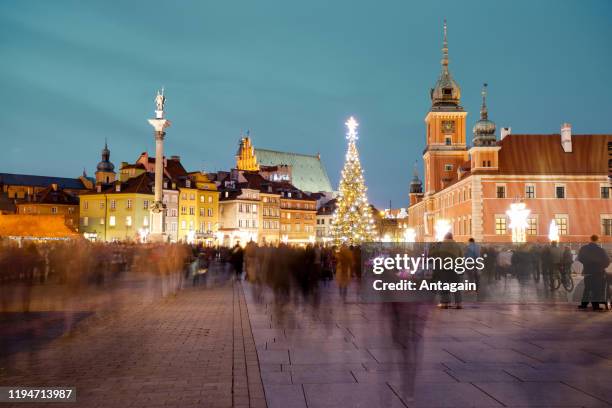 christmas in warsaw - royal castle warsaw stock pictures, royalty-free photos & images