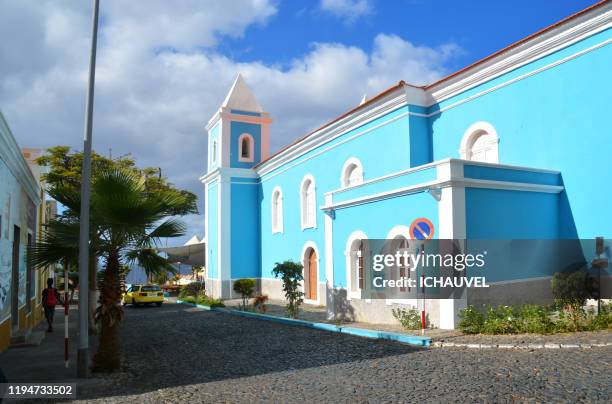 blue church sao felipe fogo cabo verde - fogo stockfoto's en -beelden