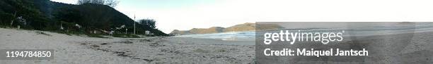 panoramic viwe of the beautiful solidão beach (loneliness beach) in florianópolis, santa catarina - brazil - solidão stock-fotos und bilder