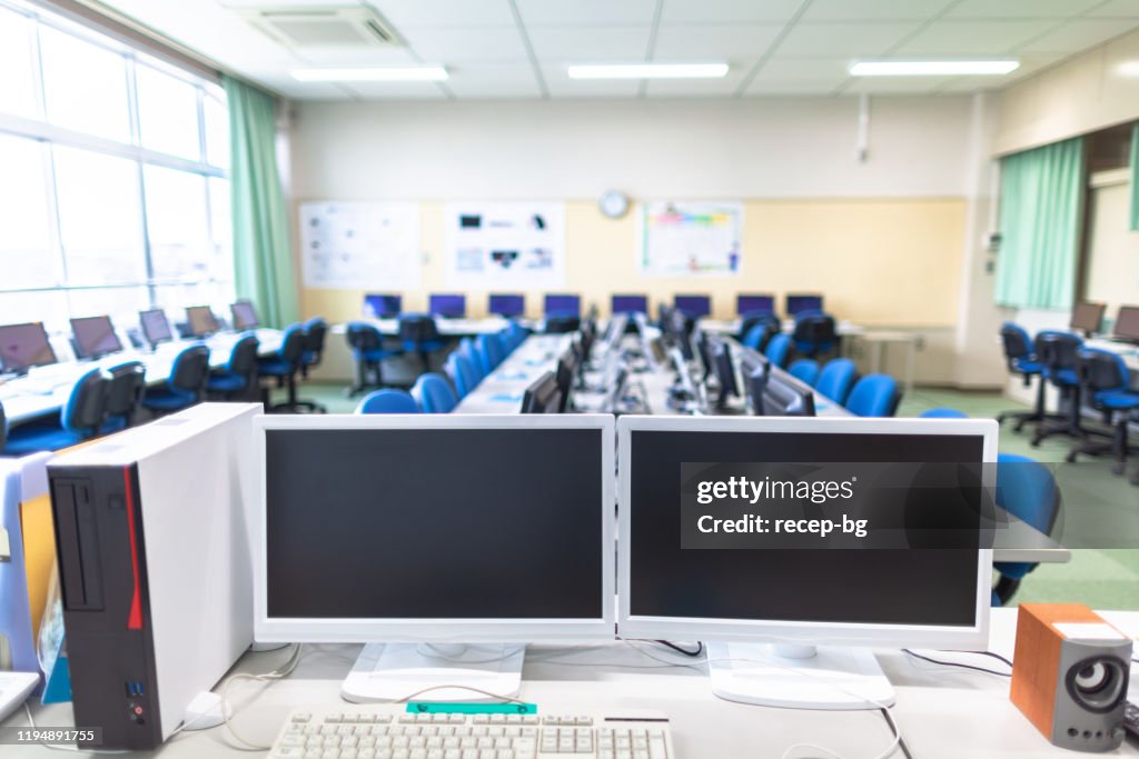 Empty Computer Things Empty Computer Lab At School High-Res Stock Photo - Getty Images