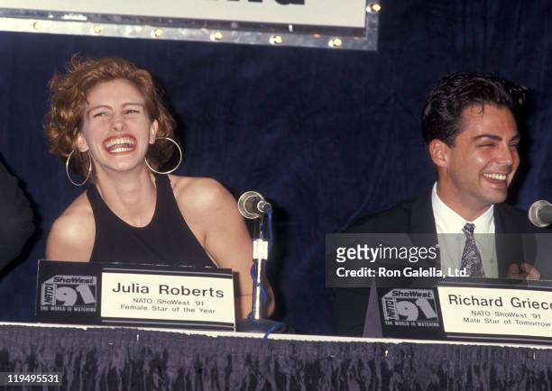 Actress Julia Roberts and actor Richard Grieco attend the 1991 NATO/ShoWest Convention on February 7, 1991 at Bally's Hotel & Casino in Las Vegas,...