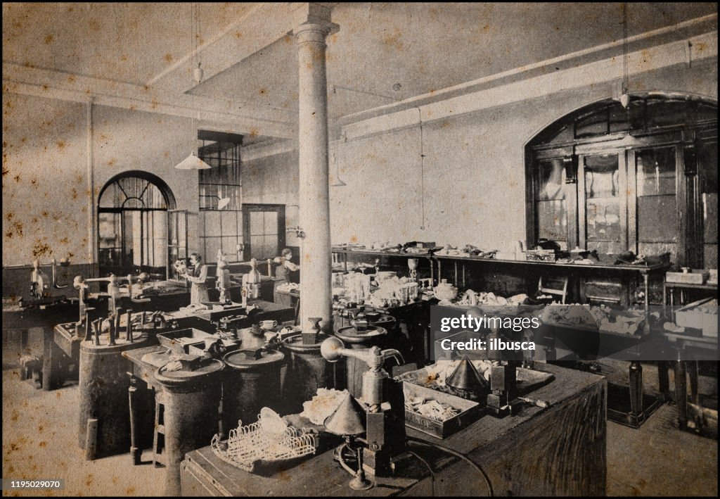 Antique London's photographs: Goldsmith Hall, The Assay Office