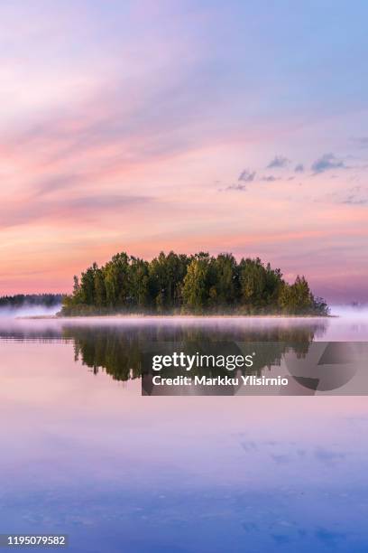 island sunrise - finland stockfoto's en -beelden