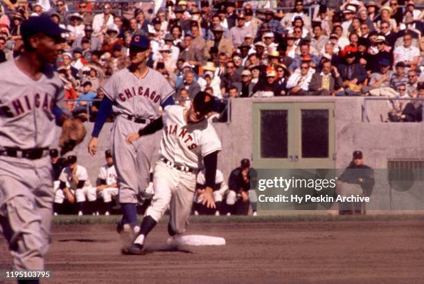 Eddie Bressoud of the San Francisco Giants rounds second during an MLB game against the Chicago Cubs on June 1, 1960 at Candlestick Park in San...