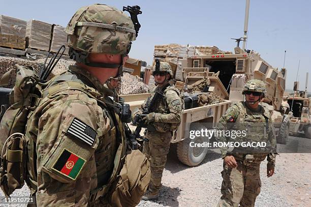 Task Force 67 12 Combined Task Force Dealer 1 67 Armored Battalion Stock Photos, High ...