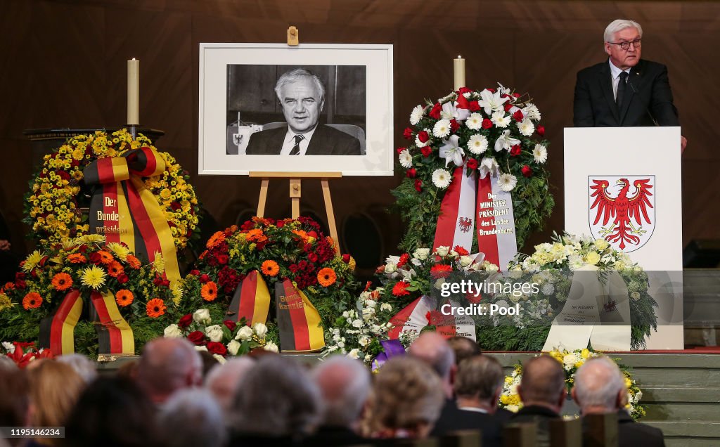 Memorial Service For Manfred Stolpe