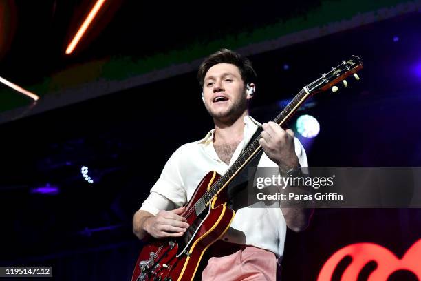 Niall Horan performs during Power 96.1's Jingle Ball 2019 - Show on December 20, 2019 in Atlanta, Georgia.