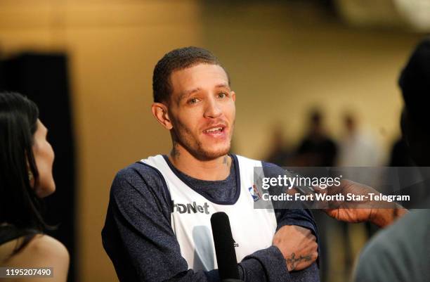 Delonte West, then a shooting guard with the Dallas Mavericks, talks with the media following practice in Oklahoma City, Okla., Sunday, April 29,...