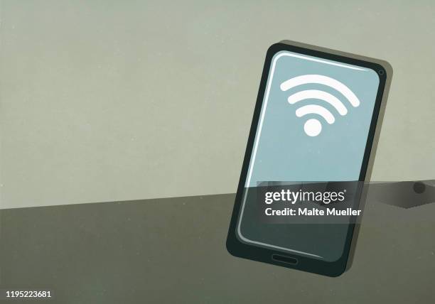 wifi signal on smart phone screen - drahtlose technologie stock-grafiken, -clipart, -cartoons und -symbole