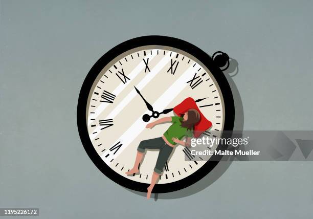 illustrazioni stock, clip art, cartoni animati e icone di tendenza di woman sleeping on pocket watch - insonnia
