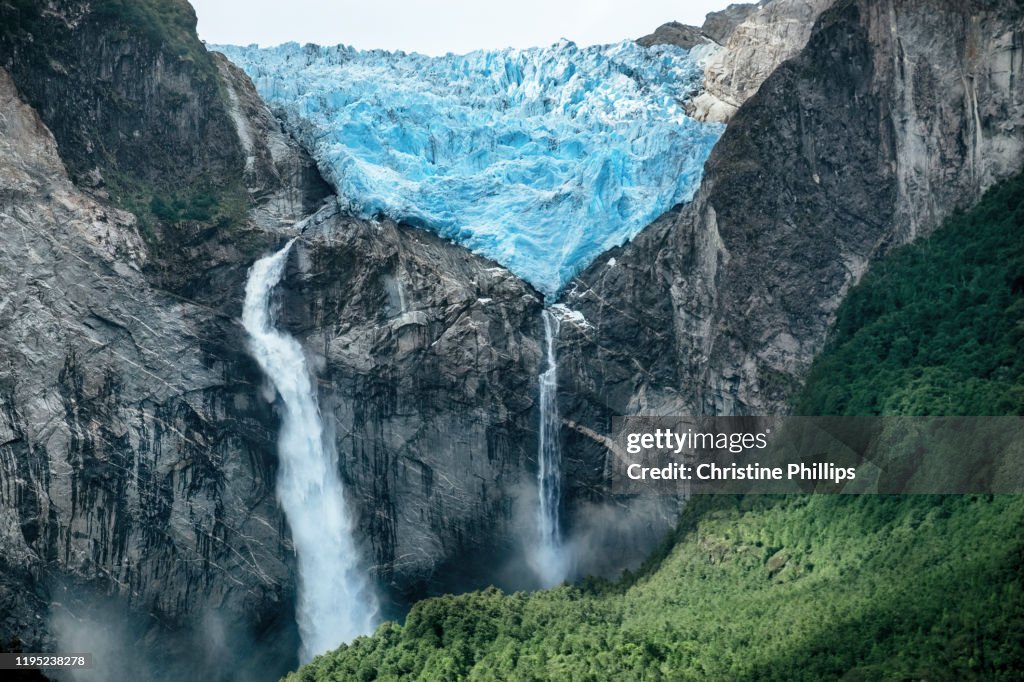 Queulat National Park and the stunning Ventisquero Colgante de Queulat