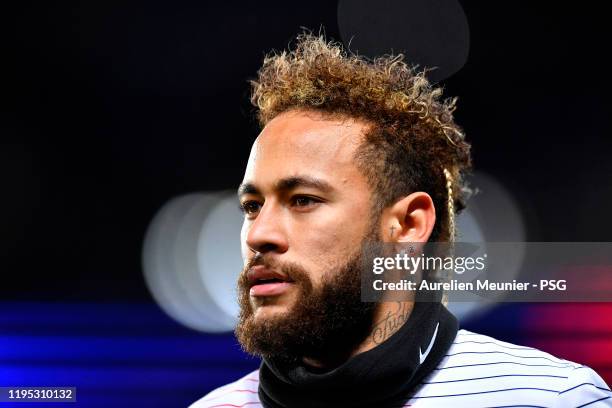 Neymar Jr of Paris Saint-Germain looks on during warmup before the Ligue 1 match between Paris Saint-Germain and Amiens SC at Parc des Princes on...