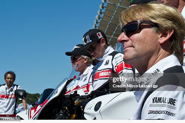 Wayne Rainey of USA poses in front of box of Yamaha Factory Team with the new colour for celebrate the 50th years in MotoGP during the Red Bull U.S....