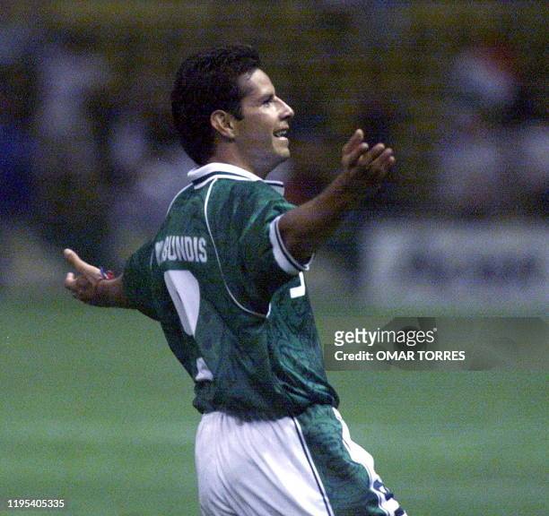 Jose Abundis of Mexico reacts after scoring the second goal against Egypt during Confederation Cup soccer 27 July, 1999. Jose Abundis de Mexico,...